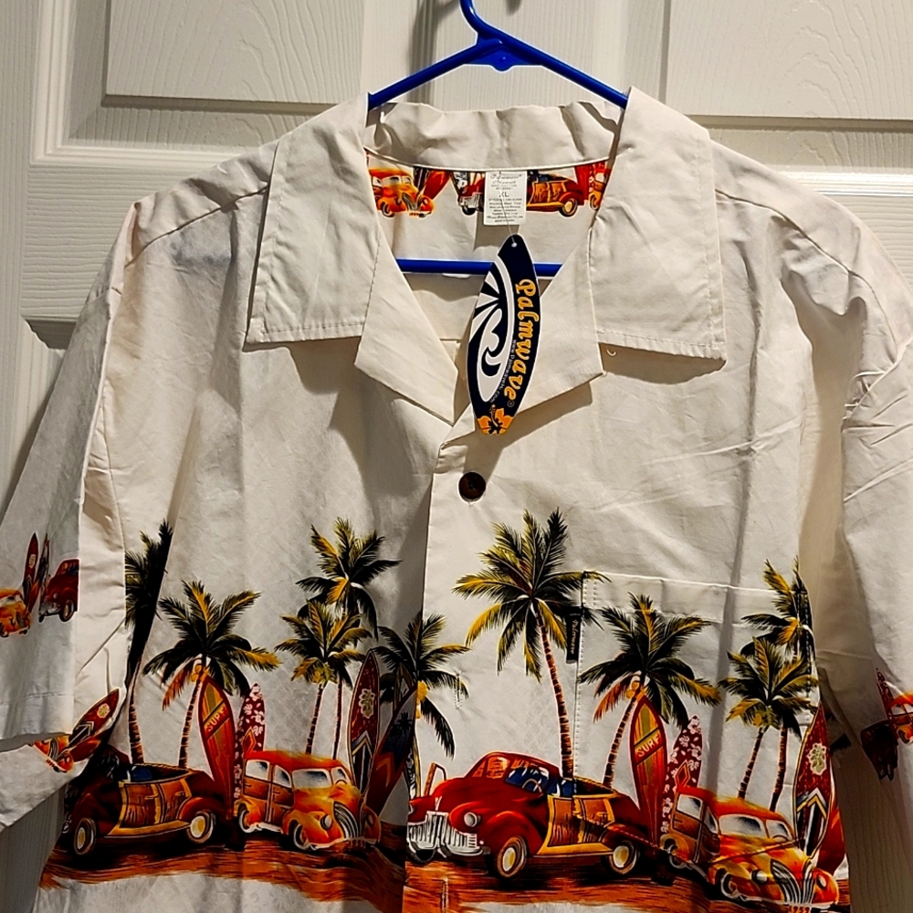 Men's Aloha shirt, brand new, with classic cars, surfboards and palm trees.